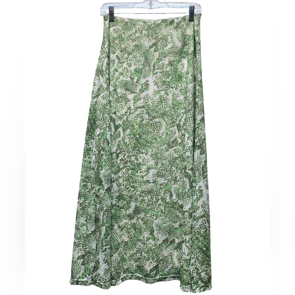 Steve Madden Dresses & Skirts - Steve Madden Abstract Green and White Snakeskin Patterned Maxi Skirt